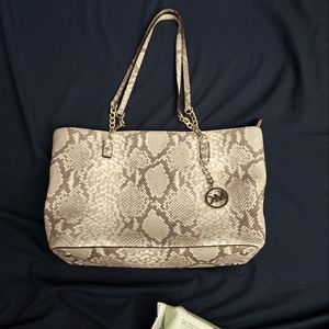 Michael Kors purse